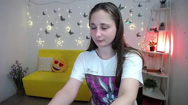Snapshot of MichelLeee chatting on 05.06.26 MichelLeee online show from 05.06.26