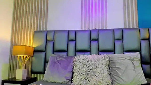 Snapshot of AshleyHill2 chatting on 02.26.25 AshleyHill2 online show from 02.26.25