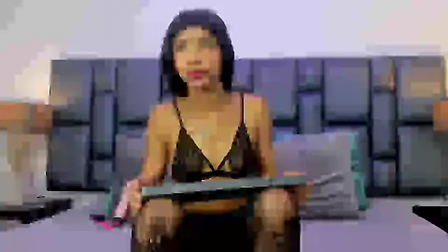 Snapshot of AshleyHill2 chatting on 02.28.25 AshleyHill2 online show from 02.28.25