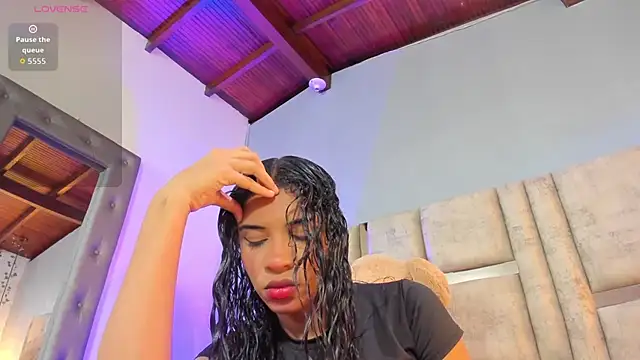 Snapshot of AshleyHill2 chatting on 09.22.25 AshleyHill2 online show from 09.22.25