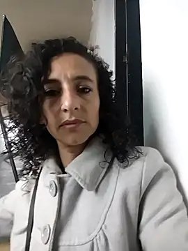 AriannaRussell  online show from 04.27.26