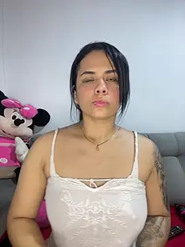 Leyna Kenet online show from 12.24.24