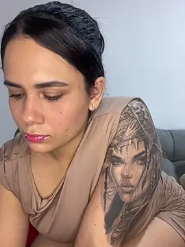 Leyna Kenet online show from 03.03.25