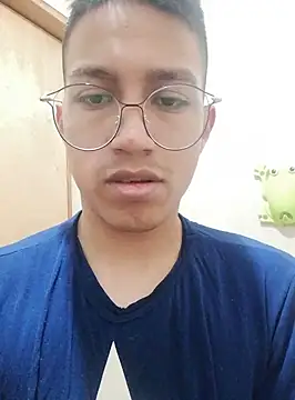 Snapshot of Tuchico_888 chatting on 02.17.25 Tuchico 888 online show from 02.17.25