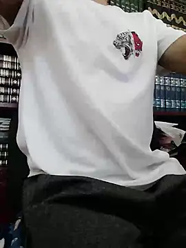 Snapshot of Tuchico_888 chatting on 09.18.25 Tuchico 888 online show from 09.18.25