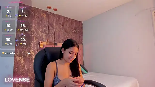 SKYLERWHIITEE online show from 03.01.25