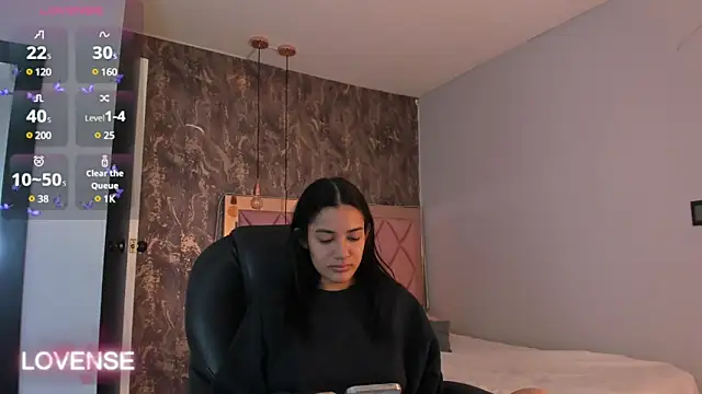 SKYLERWHIITEE online show from 03.16.25