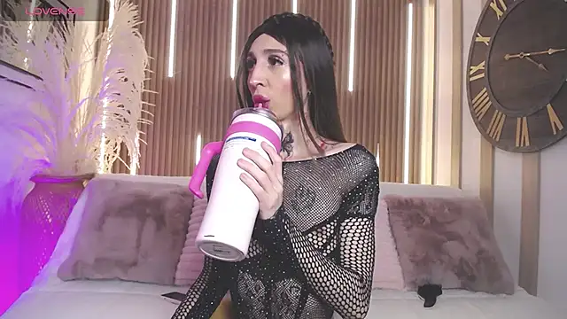 Aniie Doll online show from 09.21.25