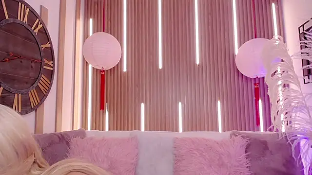 Aniie Doll online show from 01.13.26