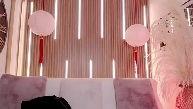 Aniie Doll online show from 01.14.26