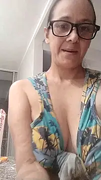 nicolle milf1978 online show from 09.24.25