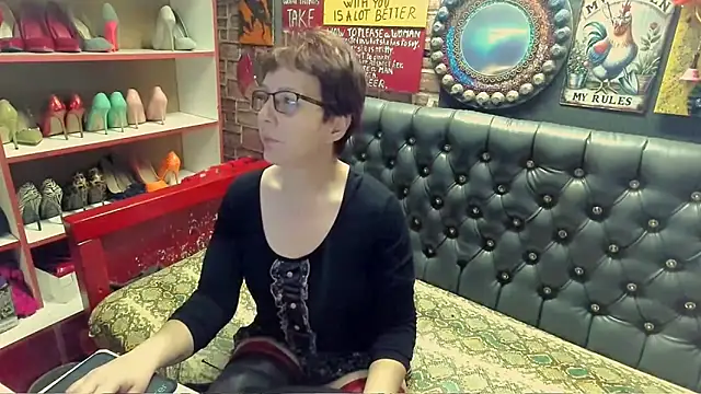 Lily4yourfun online show from 04.26.26