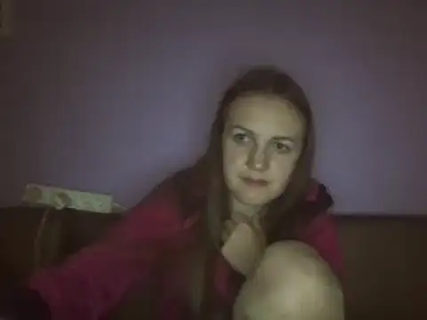 Snapshot of Milaniya261 chatting on 03.16.25 Milaniya261 online show from 03.16.25