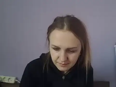 Snapshot of Milaniya261 chatting on 03.20.25 Milaniya261 online show from 03.20.25