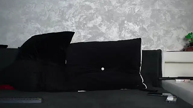 Snapshot of SquirtyFit_Devil chatting on 10.30.25 SquirtyFit Devil online show from 10.30.25