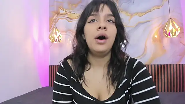 MelissaGilll online show from 10.13.25