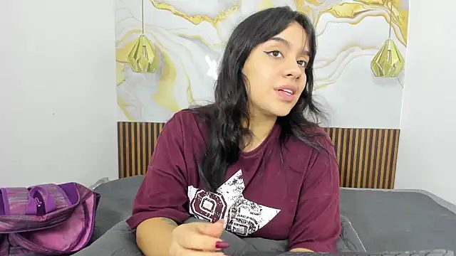 MelissaGilll online show from 11.17.25