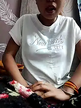 Snapshot of shalini_fire chatting on 03.03.25 shalini fire online show from 03.03.25