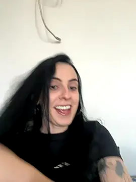 Morguisssz online show from 11.30.25