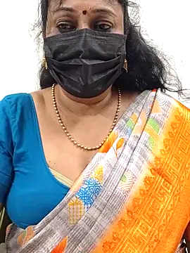 Snapshot of rekha_naier chatting on 02.12.25 rekha naier online show from 02.12.25