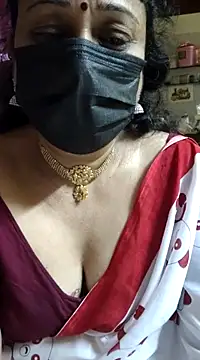 Snapshot of rekha_naier chatting on 02.22.25 rekha naier online show from 02.22.25