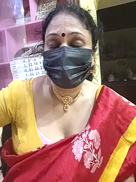 Snapshot of rekha_naier chatting on 02.28.25 rekha naier online show from 02.28.25