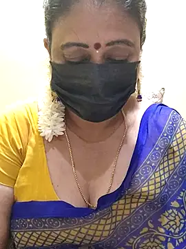 Snapshot of rekha_naier chatting on 03.01.25 rekha naier online show from 03.01.25