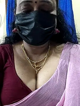 Snapshot of rekha_naier chatting on 01.06.26 rekha naier online show from 01.06.26