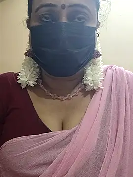 Snapshot of rekha_naier chatting on 02.14.26 rekha naier online show from 02.14.26