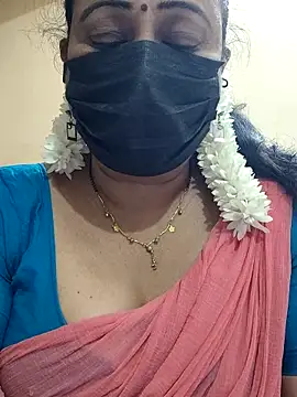 Snapshot of rekha_naier chatting on 03.01.26 rekha naier online show from 03.01.26