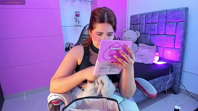 jisoo   online show from 10.02.25