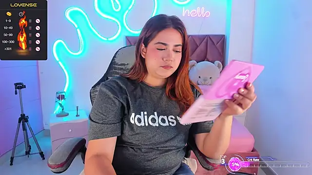 jisoo   online show from 12.04.25