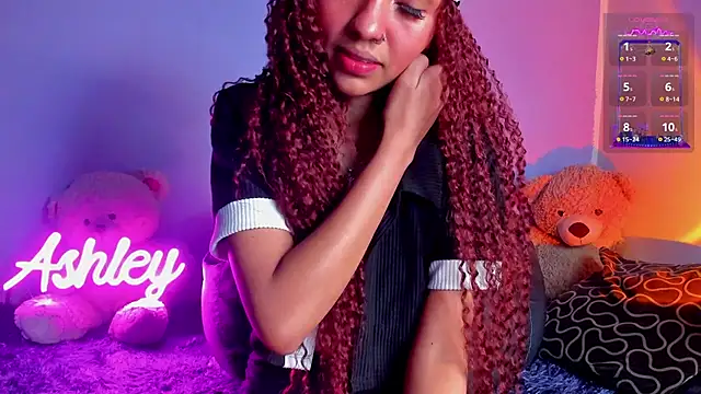 Snapshot of 1Ashley_ chatting on 11.12.25 1Ashley online show from 11.12.25