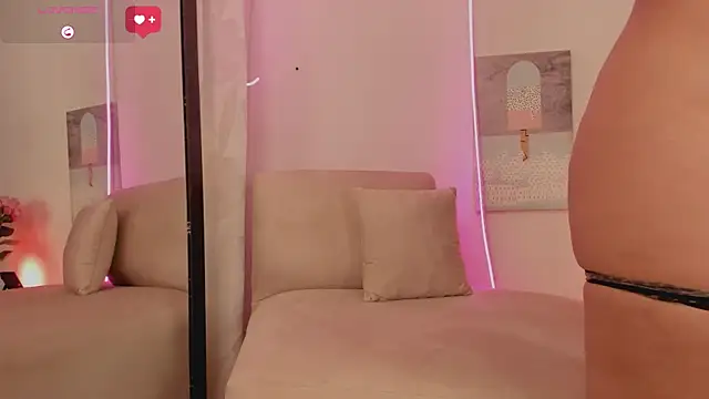 Snapshot of Maryann_jones chatting on 01.26.25 Maryann jones online show from 01.26.25