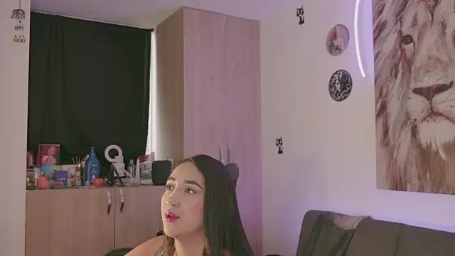 Snapshot of Maryann_jones chatting on 12.01.25 Maryann jones online show from 12.01.25