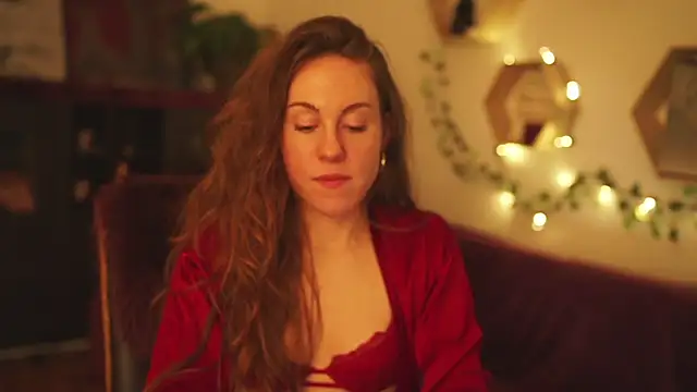 Berberis  Silene online show from 01.22.25