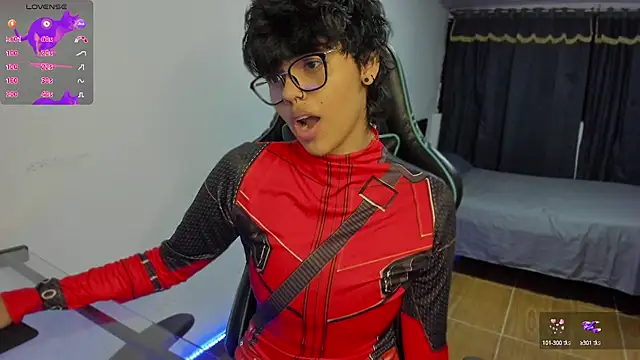 Snapshot of gooddess_isis chatting on 12.13.24 gooddess isis online show from 12.13.24