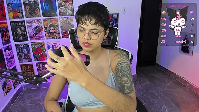 Snapshot of gooddess_isis chatting on 11.26.25 gooddess isis online show from 11.26.25