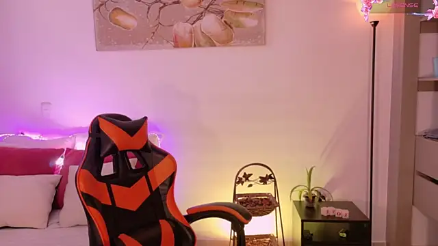 AnabelWolf online show from 03.10.26