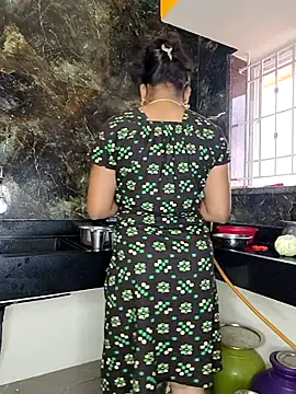 Tamil Shalini Lustyy online show from 11.22.25