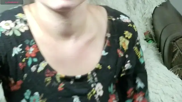 Snapshot of Mikki5P chatting on 09.25.25 Mikki5P online show from 09.25.25