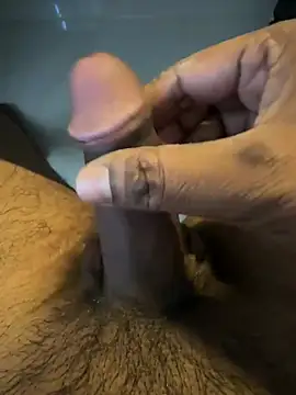 Snapshot of bangalore_real_fun chatting on 01.06.25 bangalore real fun online show from 01.06.25