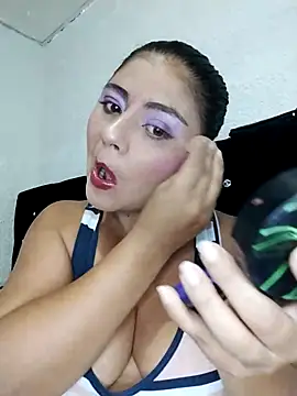 Snapshot of ElizabethWeil chatting on 10.24.25 ElizabethWeil online show from 10.24.25