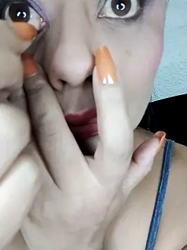 Snapshot of ElizabethWeil chatting on 11.27.25 ElizabethWeil online show from 11.27.25