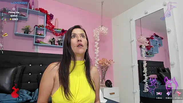 Snapshot of GeorginaBianco chatting on 02.07.25 GeorginaBianco online show from 02.07.25