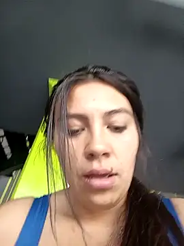 Snapshot of LIZ-06_ chatting on 02.13.25 LIZ-06 online show from 02.13.25