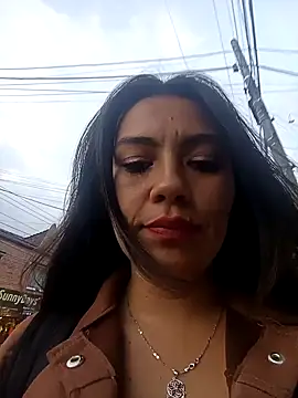 Snapshot of LIZ-06_ chatting on 02.19.25 LIZ-06 online show from 02.19.25