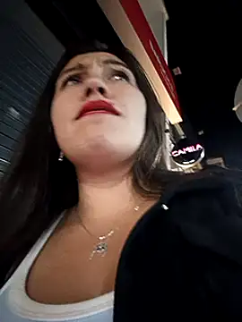 Snapshot of LIZ-06_ chatting on 02.26.25 LIZ-06 online show from 02.26.25