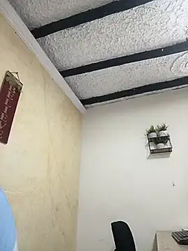 Snapshot of LIZ-06_ chatting on 03.05.25 LIZ-06 online show from 03.05.25