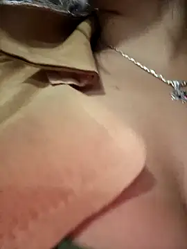 Snapshot of LIZ-06_ chatting on 03.06.25 LIZ-06 online show from 03.06.25